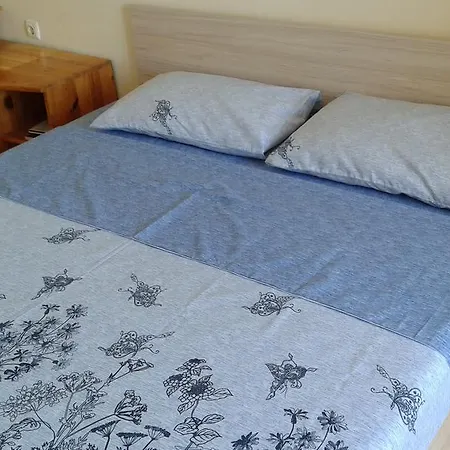 Ganz Real Estate 1 Slăntjev Brjag